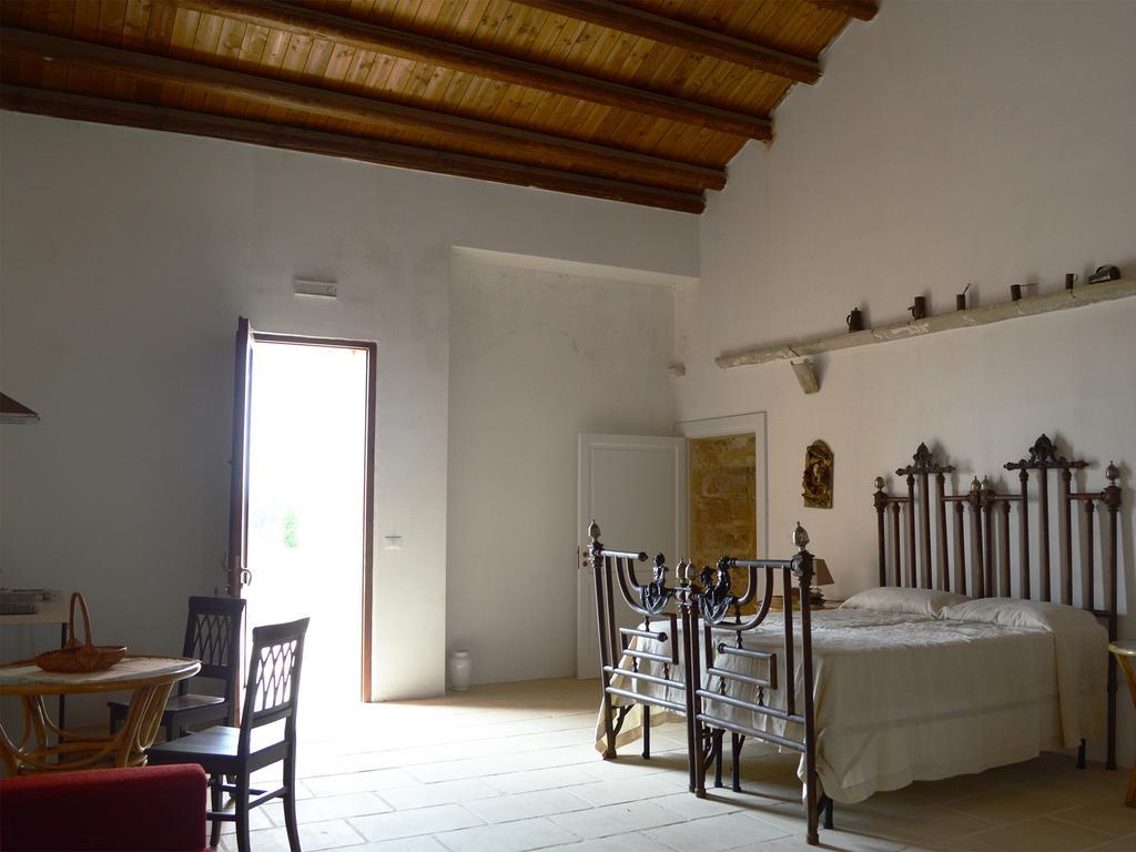 Casino De Viti - Dimora Storica Con Piscina Villa Vaste Rum bild