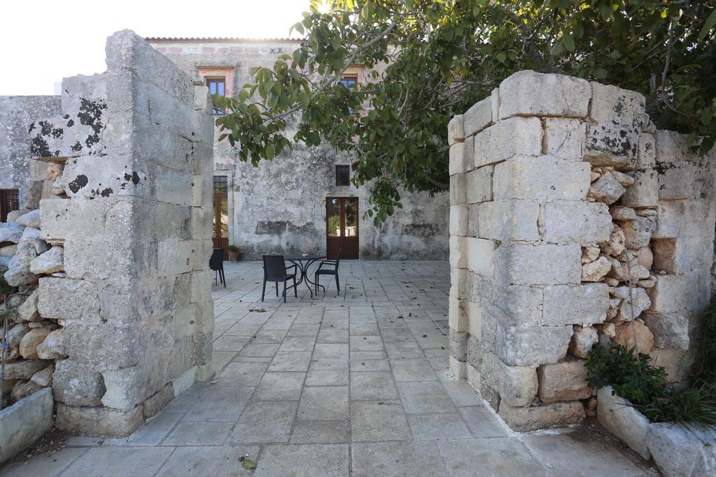 Casino De Viti - Dimora Storica Con Piscina Villa Vaste Exteriör bild